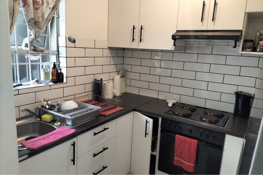 To Let 2 Bedroom Property for Rent in Table View Western Cape